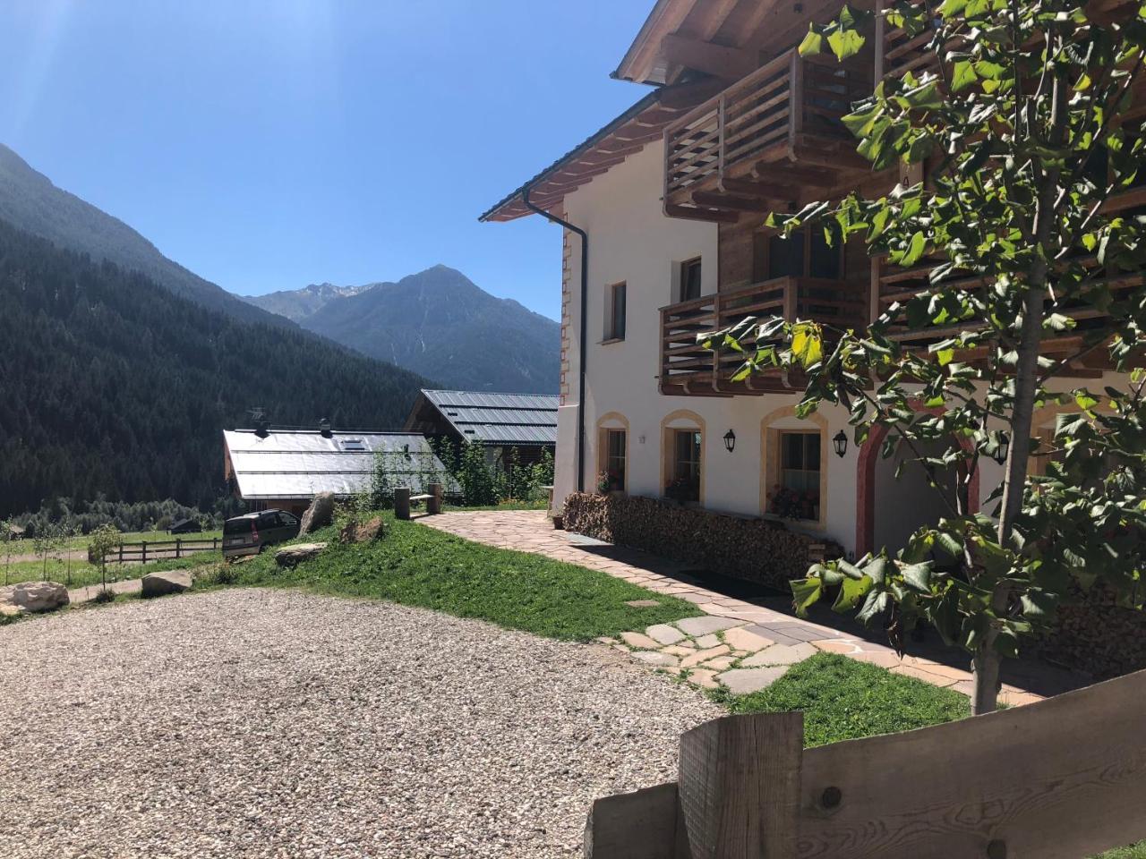 Agriturismo Soreie - Farmstay Vigo di Fassa Eksteriør billede